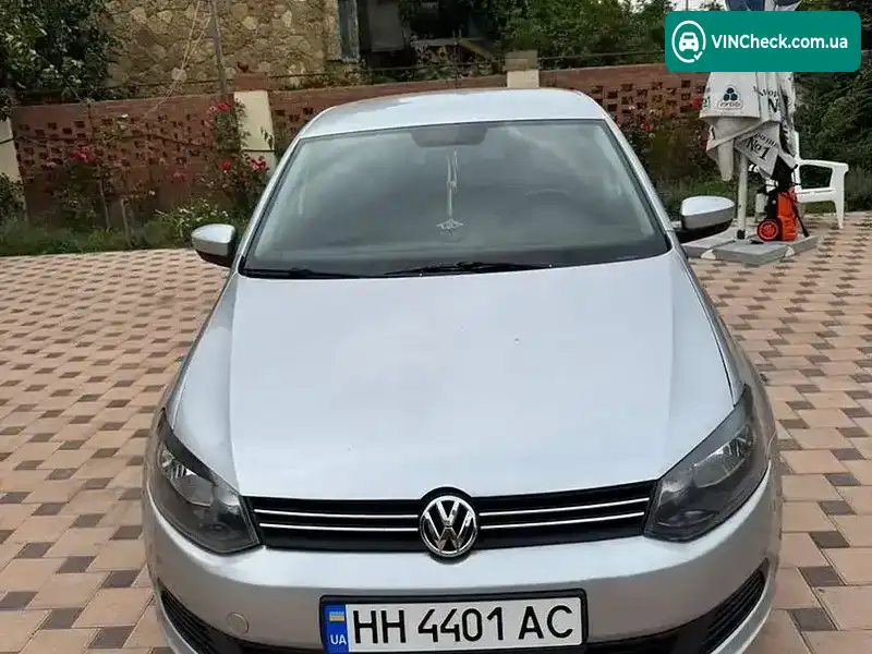 Volkswagen Polo 2011, фото з оголошення 1 з 20, VIN XW8ZZZ61ZCG014985