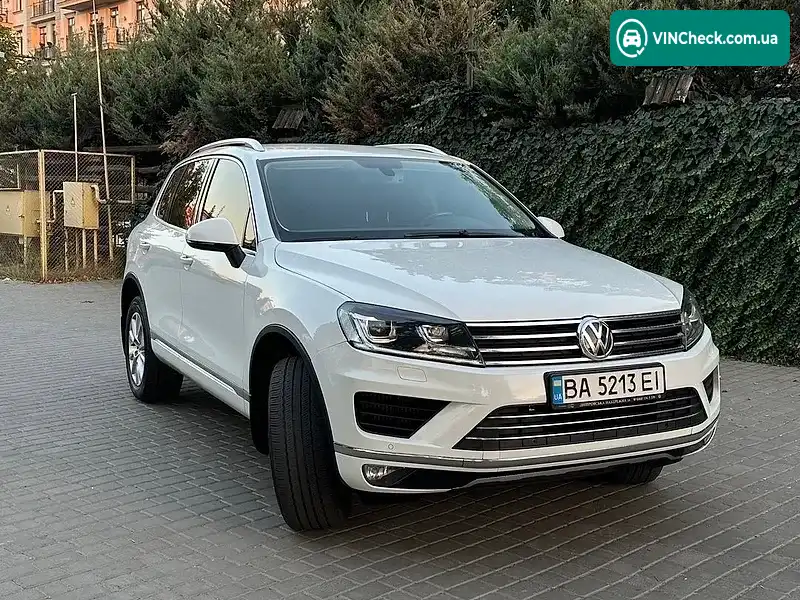 Volkswagen Touareg 2015, фото з оголошення 2 з 20, VIN WVGZZZ7PZFD007692