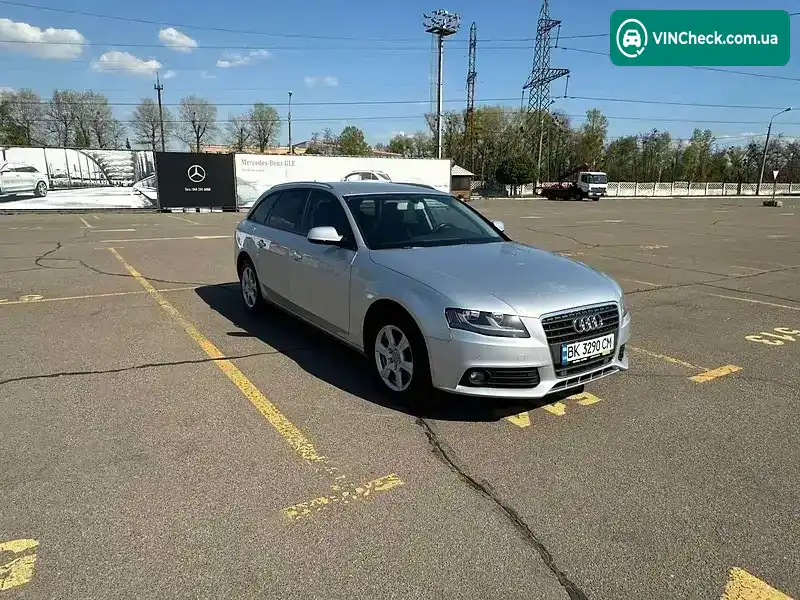 Audi A4 2010, фото з оголошення 2 з 21, VIN WAUZZZ8K0AA157866