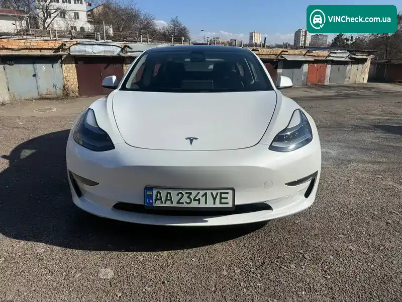 Tesla Model 3 2023, фото з оголошення 2 з 21, VIN 5YJ3E1EA9PF602879