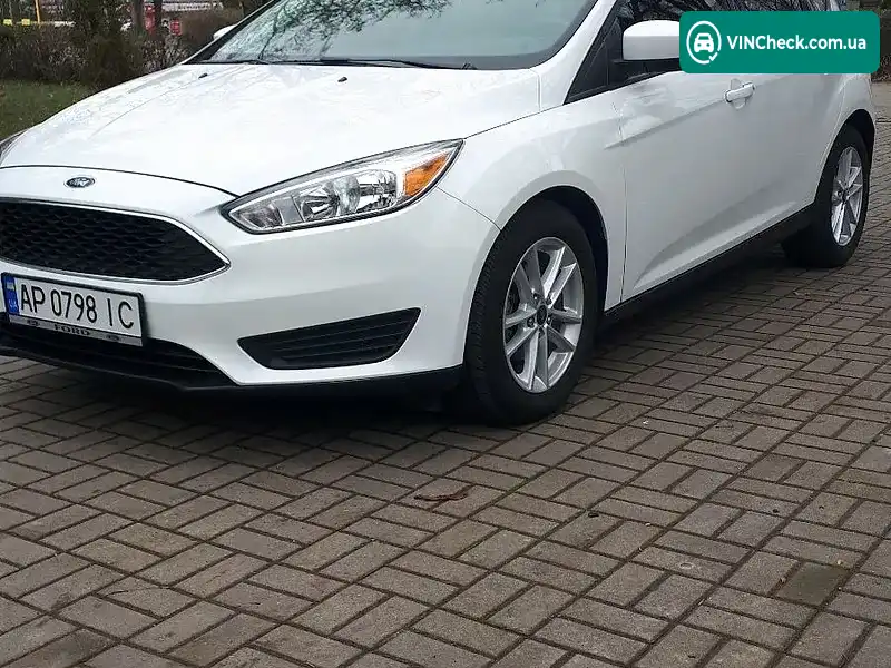 Ford Focus 2018, фото з оголошення 2 з 16, VIN 1FADP3K22JL305549