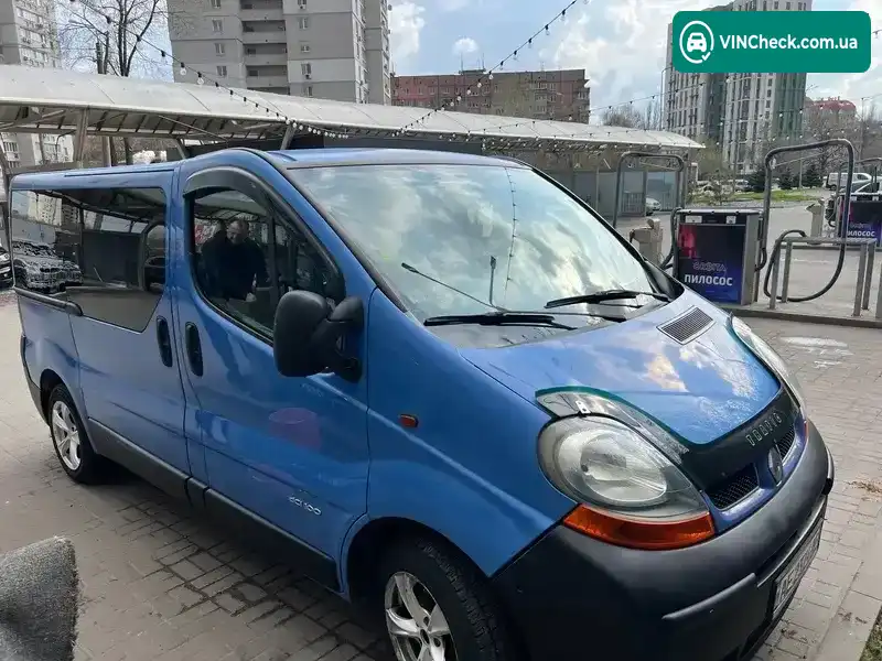Renault Trafic 2005, фото з оголошення 2 з 17, VIN VF1FLACA65Y076922