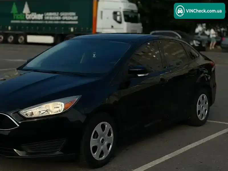 Ford Focus 2017, фото з оголошення 2 з 11, VIN 1FADP3E22JL227513
