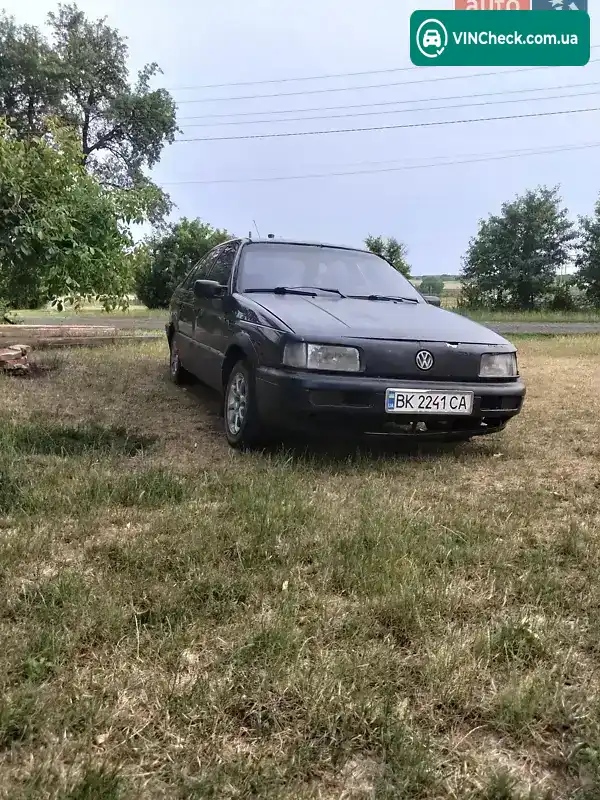 Volkswagen Passat 1991, фото з оголошення 1 з 8, VIN WVWZZZ31ZME093639