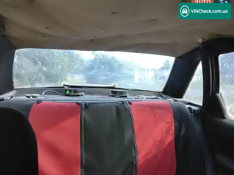Volkswagen Passat 1991, фото з оголошення 2 з 8, VIN WVWZZZ31ZME093639