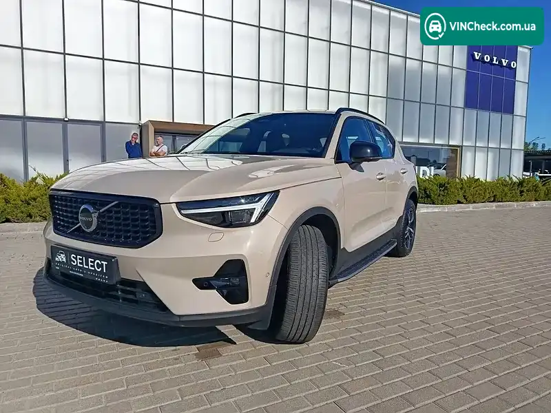 Volvo XC40 2024, фото з оголошення 1 з 20, VIN YV1XZK8V6S2479624