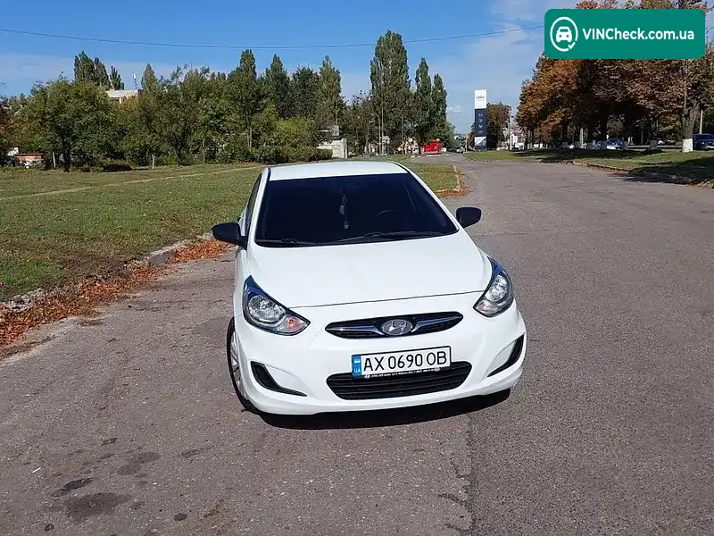 Hyundai Accent 2012, фото з оголошення 1 з 17, VIN Z94CT41CACR163011