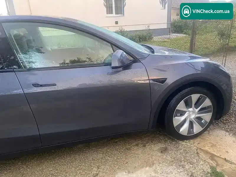 Tesla Model Y 2022, фото з оголошення 2 з 20, VIN 7SAYGDEE8NF440912