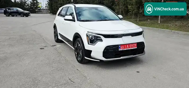 Kia Niro 2023, фото з оголошення 2 з 20, VIN KNDCR3L14P5052978