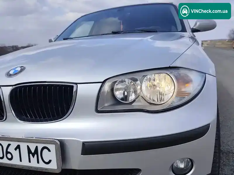 BMW 1 Series 2004, фото з оголошення 1 з 21, VIN WBAUF11070PT43669