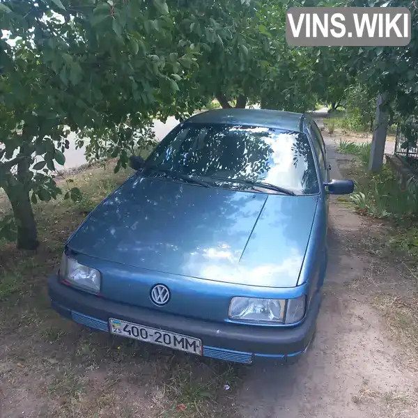 Volkswagen Passat 1990, фото з оголошення 1 з 5, VIN WVWZZZ31ZLB102894