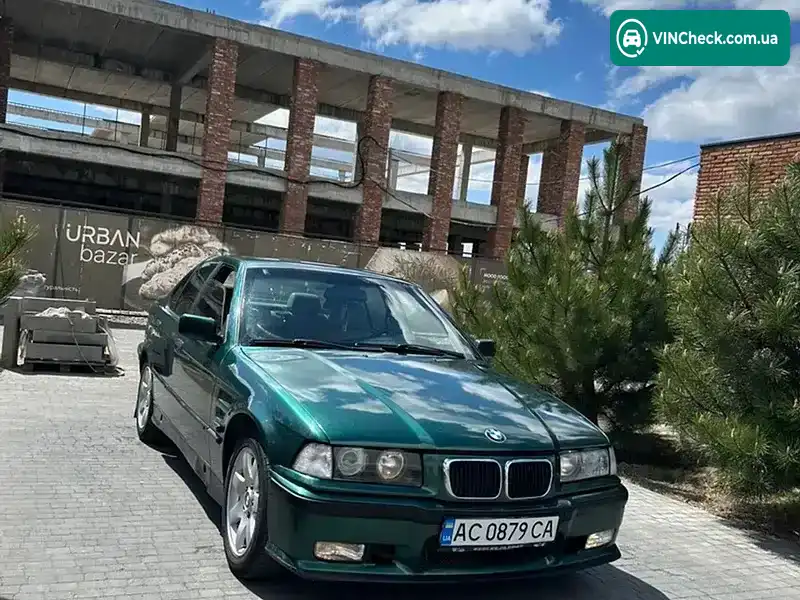 BMW 3 Series 1993, фото з оголошення 2 з 15, VIN WBACC31060KB30745