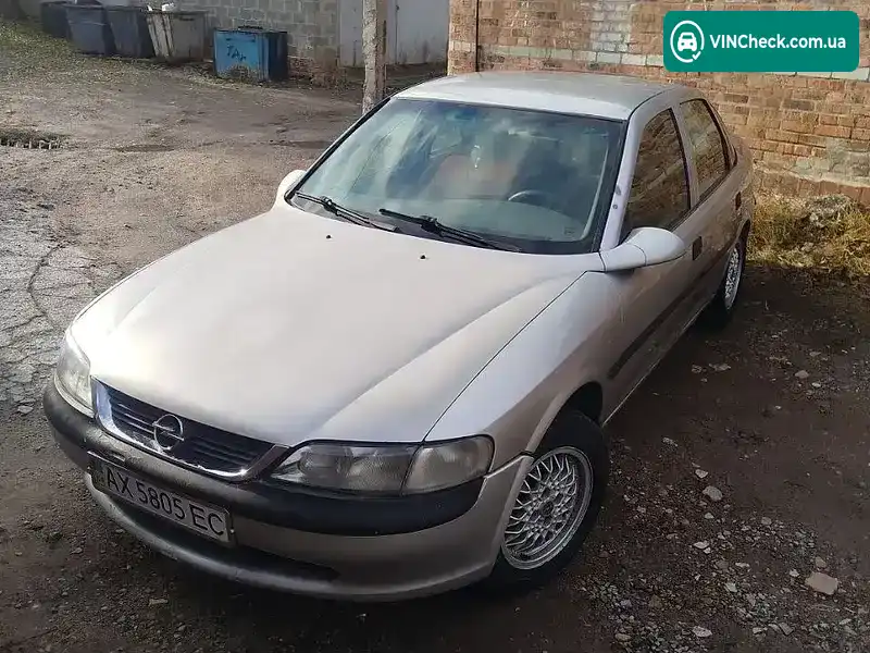 Opel Vectra 1996, фото з оголошення 2 з 12, VIN W0L000036T1137129