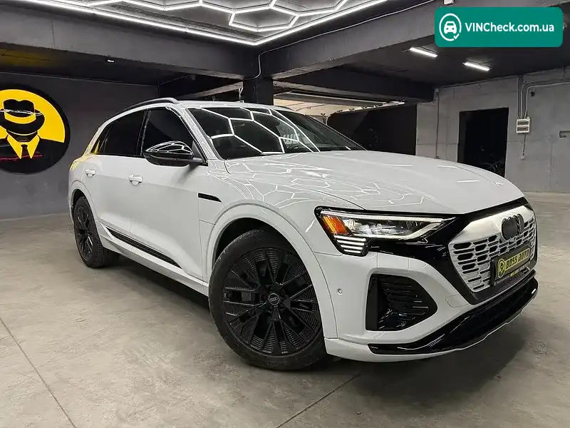 Audi Q8 e-tron 2023, фото з оголошення 2 з 20, VIN WA16AAGEXRB032013