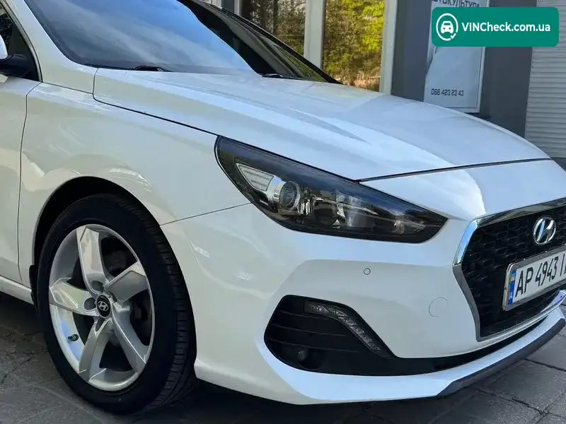 Hyundai i30 2018, фото з оголошення 2 з 20, VIN TMAH5H13GJJ008405
