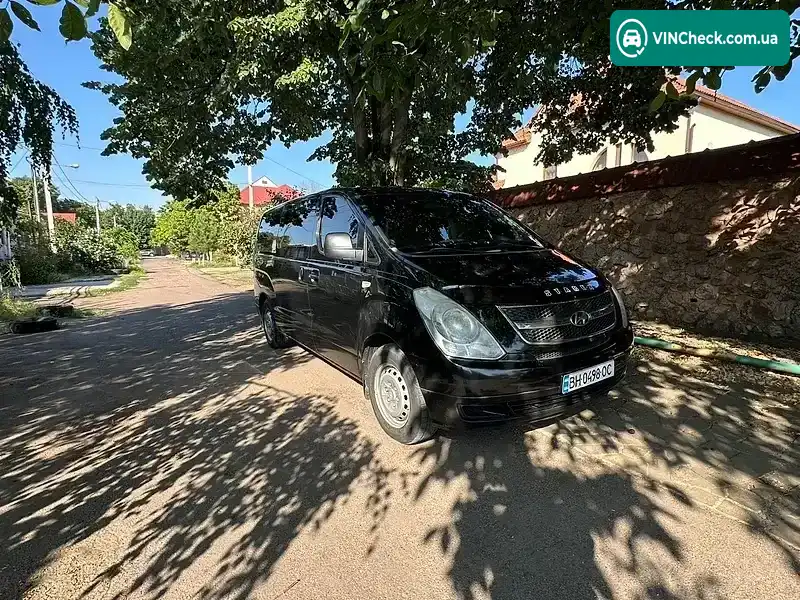 Hyundai H-1 2008, фото з оголошення 1 з 10, VIN KMFWBH7JP8U081112