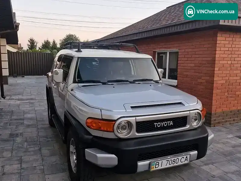 Toyota FJ Cruiser 2008, фото з оголошення 1 з 14, VIN JTEBU11F38K045189