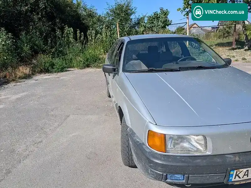 Volkswagen Passat 1989, фото з оголошення 2 з 18, VIN WVWZZZ31ZKE207332