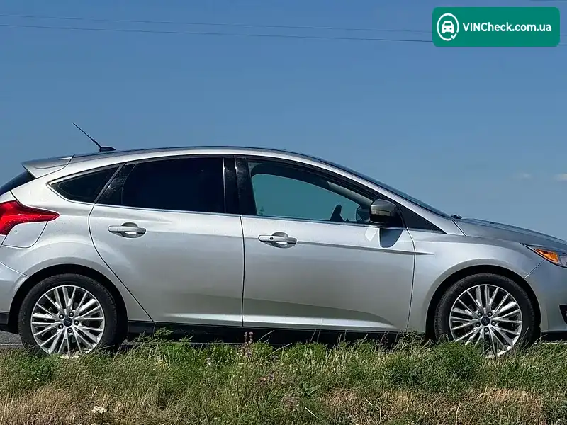 Ford Focus 2017, фото з оголошення 2 з 9, VIN 1FADP3N28HL220981