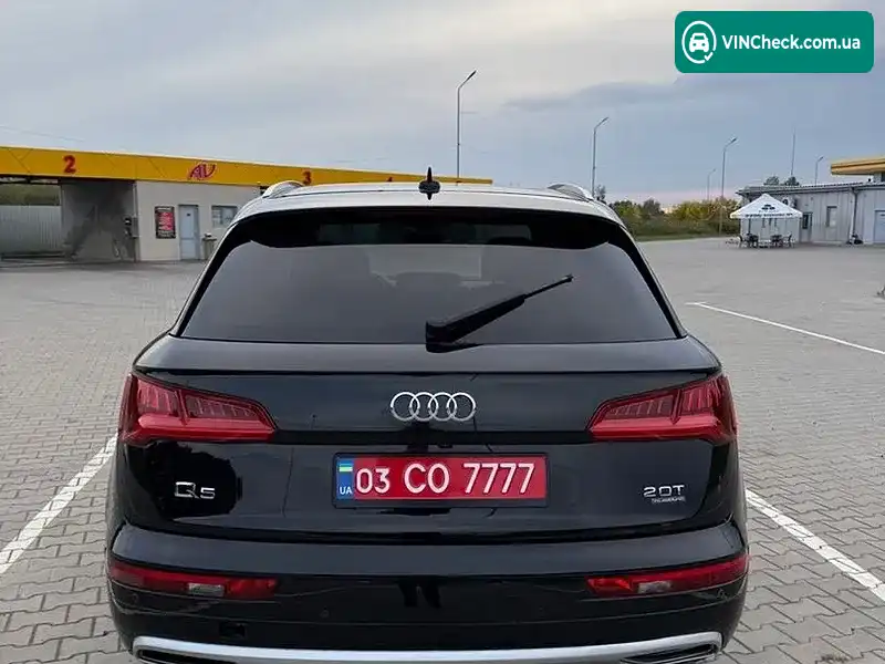 Audi Q5 2018, фото з оголошення 2 з 20, VIN WA1BNAFY0J2233339