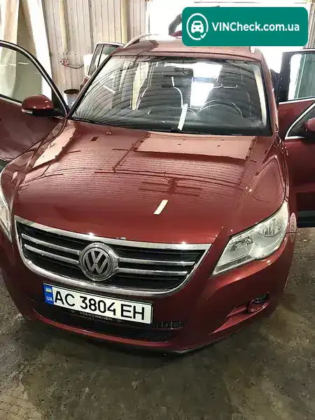 Volkswagen Tiguan 2010, фото з оголошення 1 з 10, VIN WVGAV7AX2AW002644
