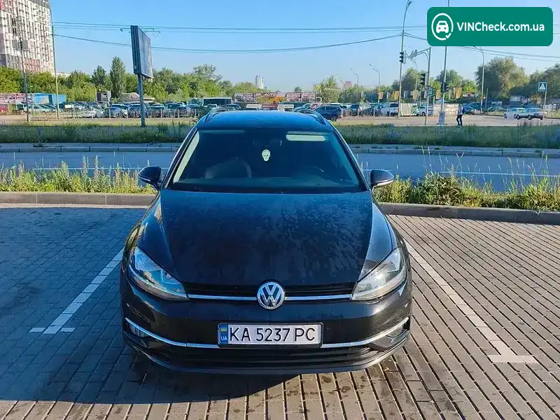 Volkswagen Golf 2019, фото з оголошення 1 з 14, VIN WVWZZZAUZKP570488