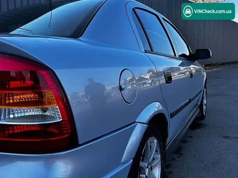 Opel Astra 2004, фото з оголошення 2 з 12, VIN Y6D0TGF694X000475