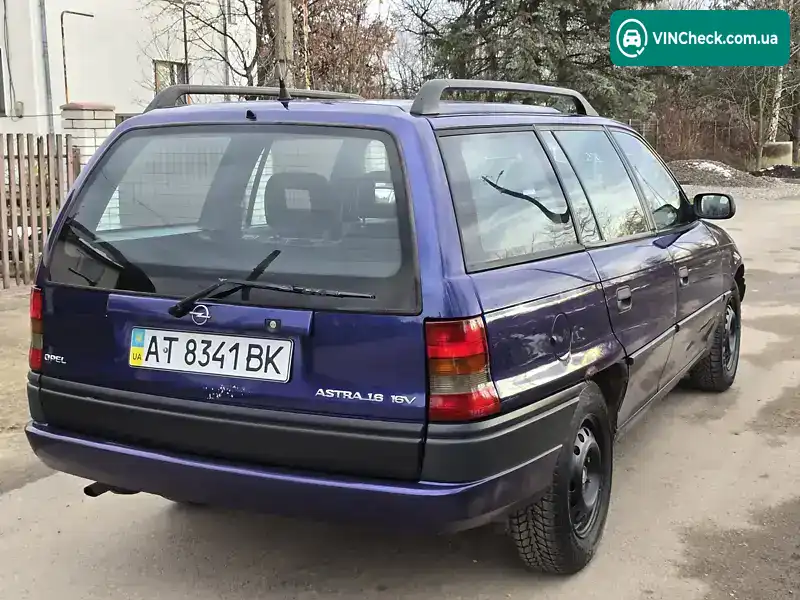 Opel Astra 1996, фото з оголошення 2 з 20, VIN W0L000051T2704913