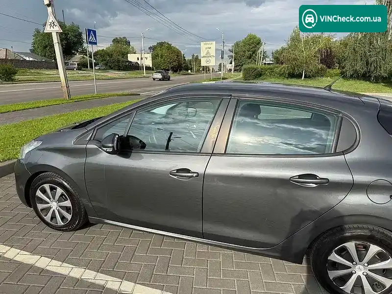Peugeot 208 2012, фото з оголошення 2 з 11, VIN VF3CC8HP0CW059399