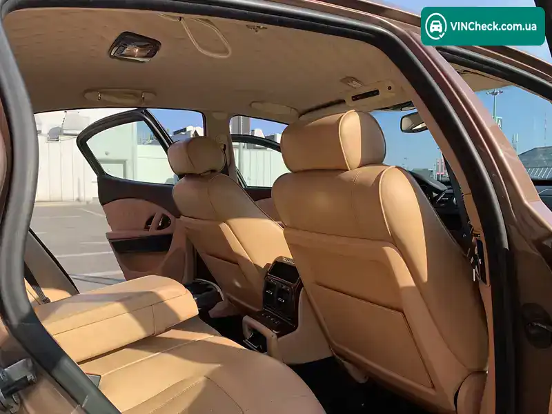 Maserati Quattroporte 2006, фото з оголошення 2 з 21, VIN ZAMCD39B000023439