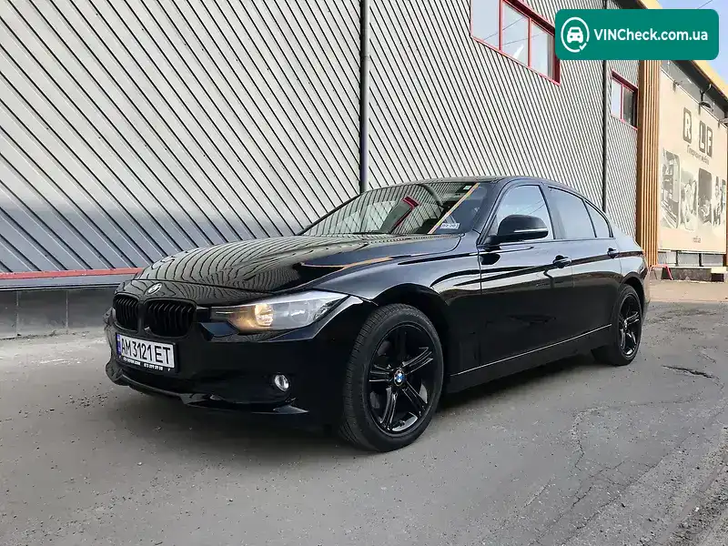 BMW 3 Series 2013, фото з оголошення 2 з 20, VIN WBA3B3G52DNR80492