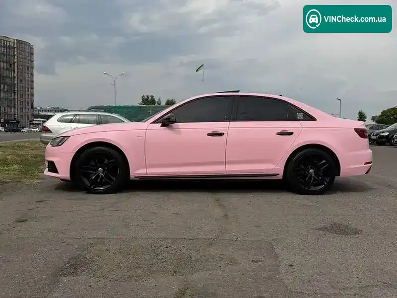 Audi A4 2017, фото з оголошення 1 з 18, VIN WAUKMAF49JA041250