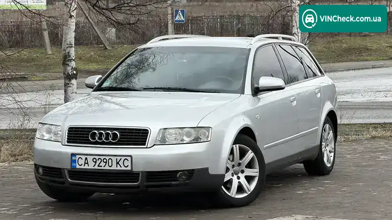Audi A4 2001, фото з оголошення 1 з 21, VIN WAUZZZ8E82A143807