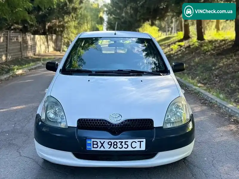 Toyota Yaris 2000, фото з оголошення 2 з 18, VIN JTDKV123403206363