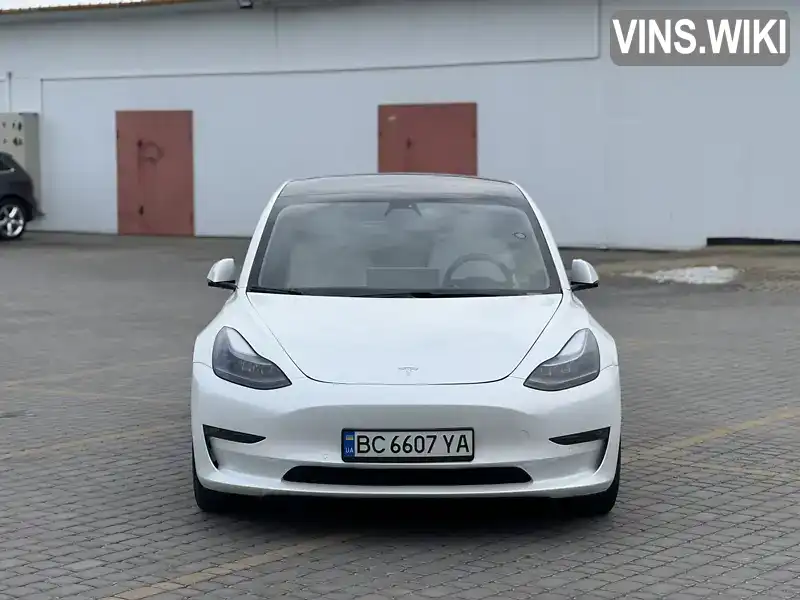 Tesla Model 3 2021, фото з оголошення 2 з 21, VIN 5YJ3E1EB6MF015625