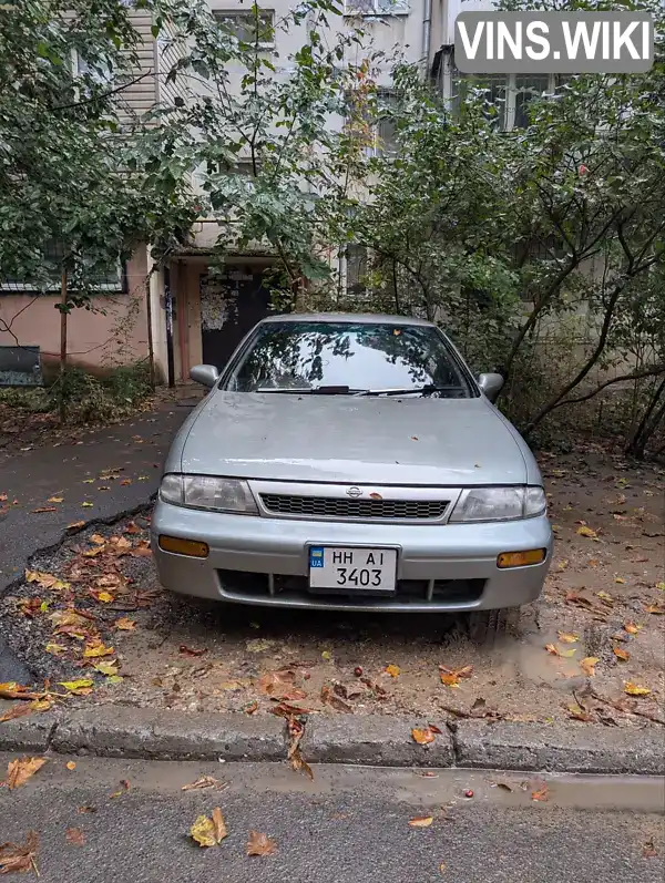 Nissan Bluebird 1992, фото з оголошення 1 з 11, VIN JN1HU1300N3087773