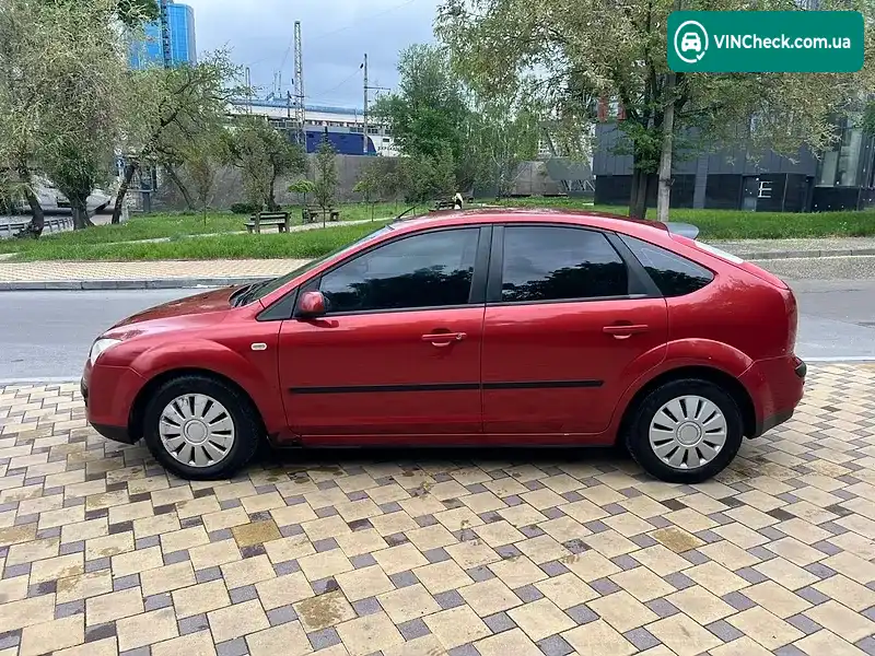 Ford Focus 2006, фото з оголошення 2 з 14, VIN WF05XXGCD56B88328