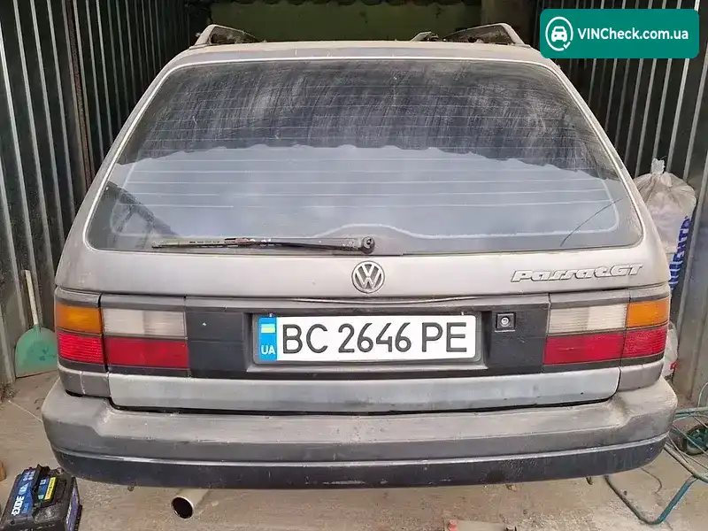 Volkswagen Passat 1989, фото з оголошення 2 з 4, VIN WVWZZZ31ZKE082281
