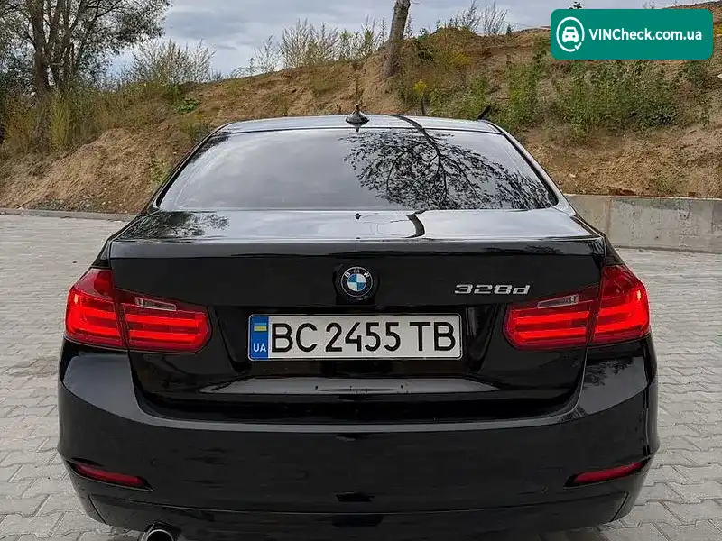 BMW 3 Series 2013, фото з оголошення 2 з 20, VIN WBA3D3C57EK155633