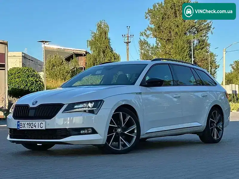 Skoda Superb 2017, фото з оголошення 2 з 17, VIN TMBLJ9NP3H7526842