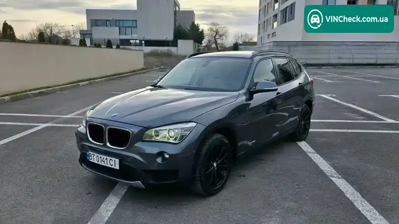 BMW X1 2013, фото з оголошення 1 з 16, VIN WBAVM1C53EVW54246