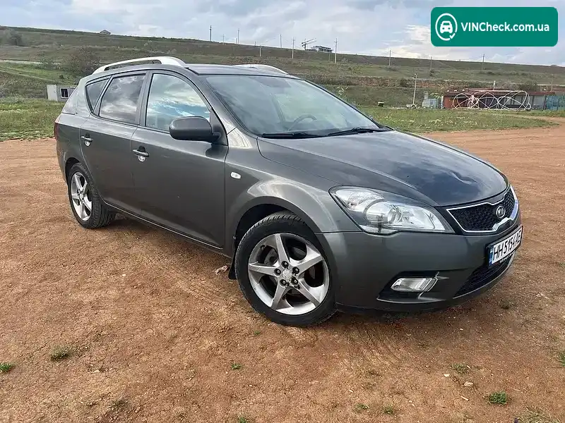 Kia Ceed 2010, фото з оголошення 2 з 17, VIN U5YHC816AAL136485
