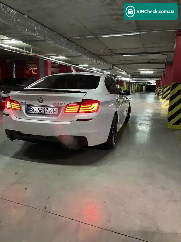 BMW 5 Series 2012, фото з оголошення 2 з 17, VIN WBAFU7C58DDU69671