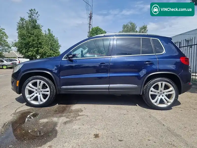 Volkswagen Tiguan 2011, фото з оголошення 2 з 14, VIN WVGBV7AX2CW000948