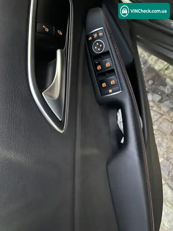 Mercedes-Benz A-Class 2014, фото з оголошення 2 з 14, VIN WDD1760121J353562