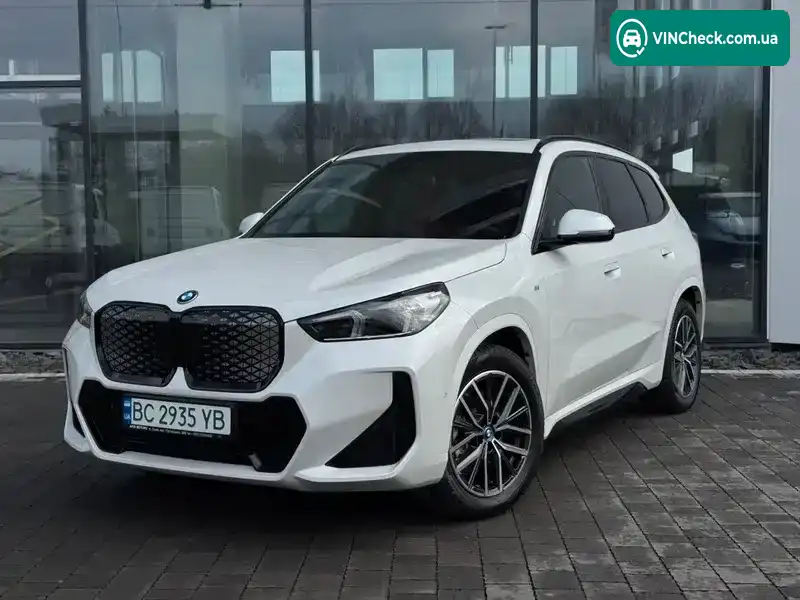 BMW iX1 2024, фото з оголошення 1 з 20, VIN WBY61EF0705Y78957