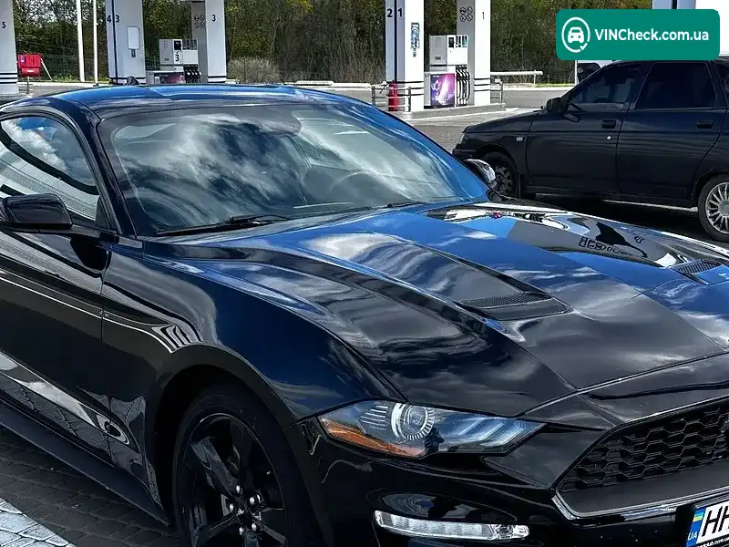 Ford Mustang 2021, фото з оголошення 2 з 17, VIN 1FA6P8TH0M5155734