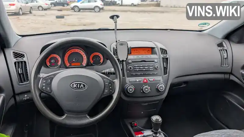 Kia Ceed 2008, фото з оголошення 2 з 8, VIN U5YFF24128L117652