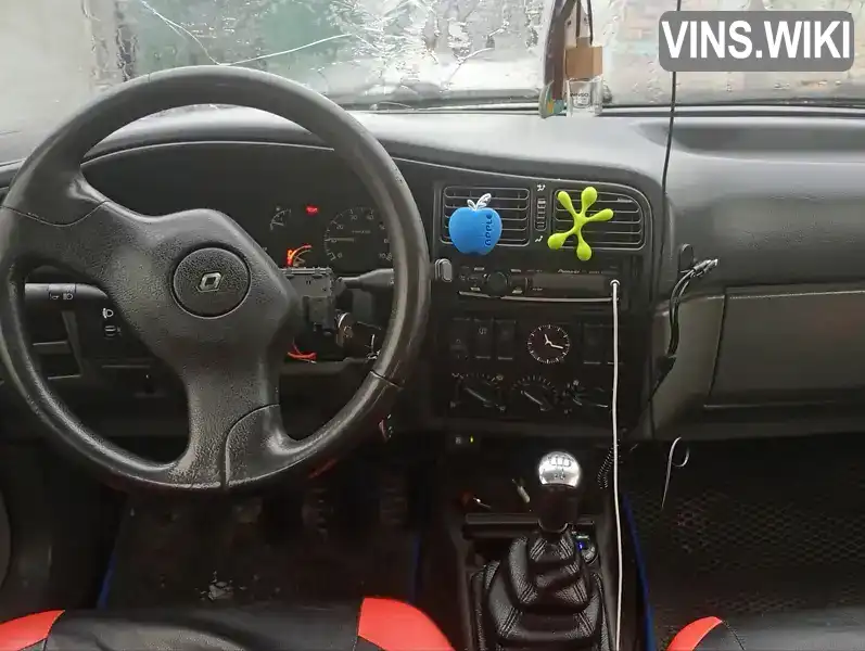 Renault 19 1993, фото з оголошення 2 з 14, VIN VF1L53B0509731614