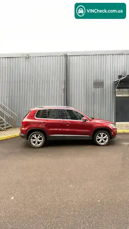 Volkswagen Tiguan 2011, фото з оголошення 2 з 8, VIN WVGAV7AX8CW003073